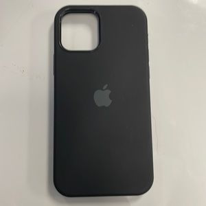 iPhone 12 - Apple case black
